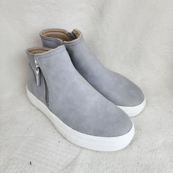Soda Womens Gray Faux Leather Platform Ankle Mid Top Zip Sneakers Booties Size 7 - Picture 1 of 9